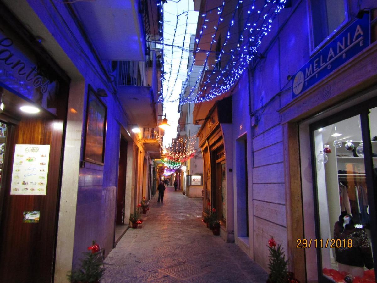 Bed and Breakfast In Piazzetta Gaeta Exterior foto